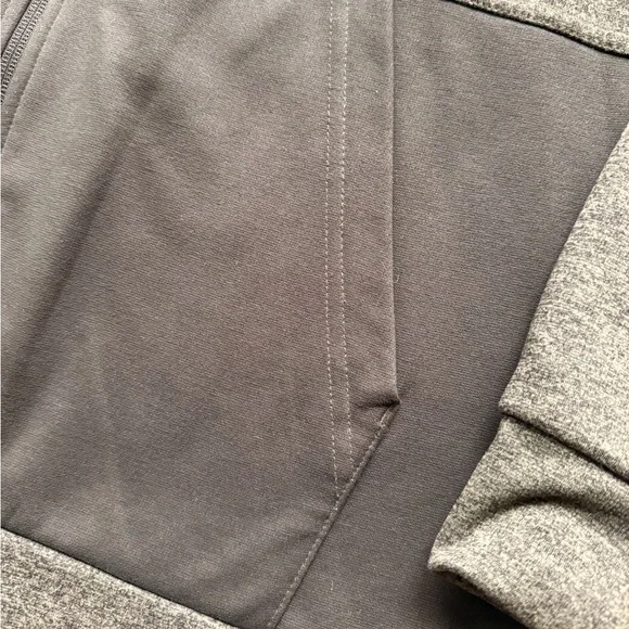 Like new. Mens XL Nike Dark Green and Black Hoodie Therma-fit jacket - Picture 5 of 5